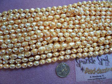 FW PEARL PEACH color 7-8mm Lg Potato FW PEARL PEACH color 7-8mm Lg Potato