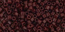 OXBLOOD OPAQUE Toho Cube Square 1.5mm OXBLOOD OPAQUE Toho Cube Square 1.5mm